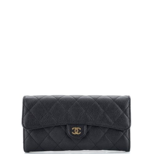 CC Gusset Classic Flap Wallet Quilted Caviar Long